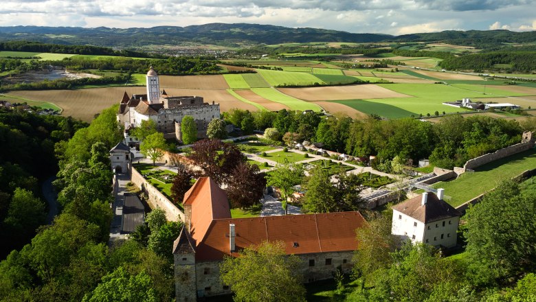 Schallaburg, castle and surroundings, © Rupert Pessl